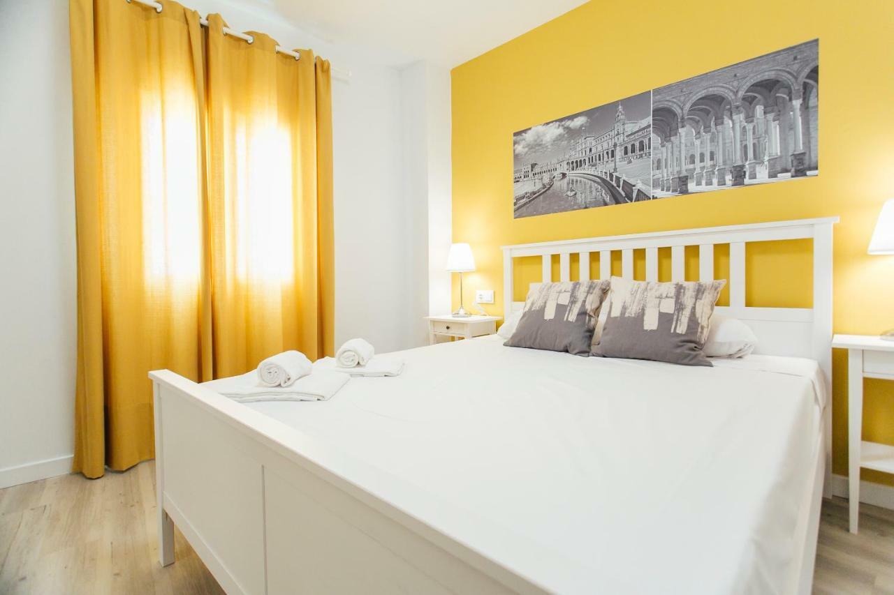 Colorful And Diaphanous- 3Bd 1Bth - Peral Sevilla Buitenkant foto