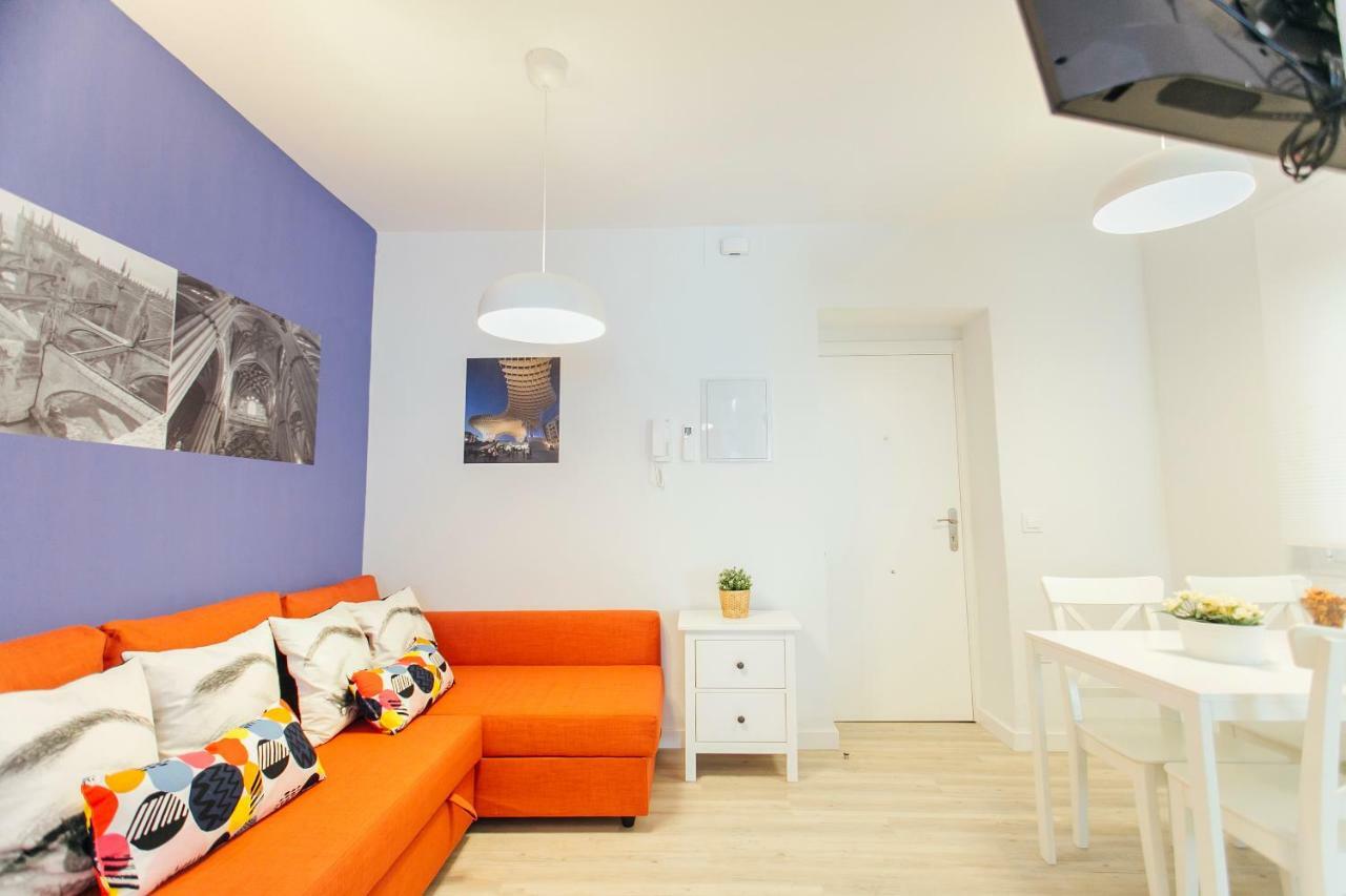 Colorful And Diaphanous- 3Bd 1Bth - Peral Sevilla Buitenkant foto