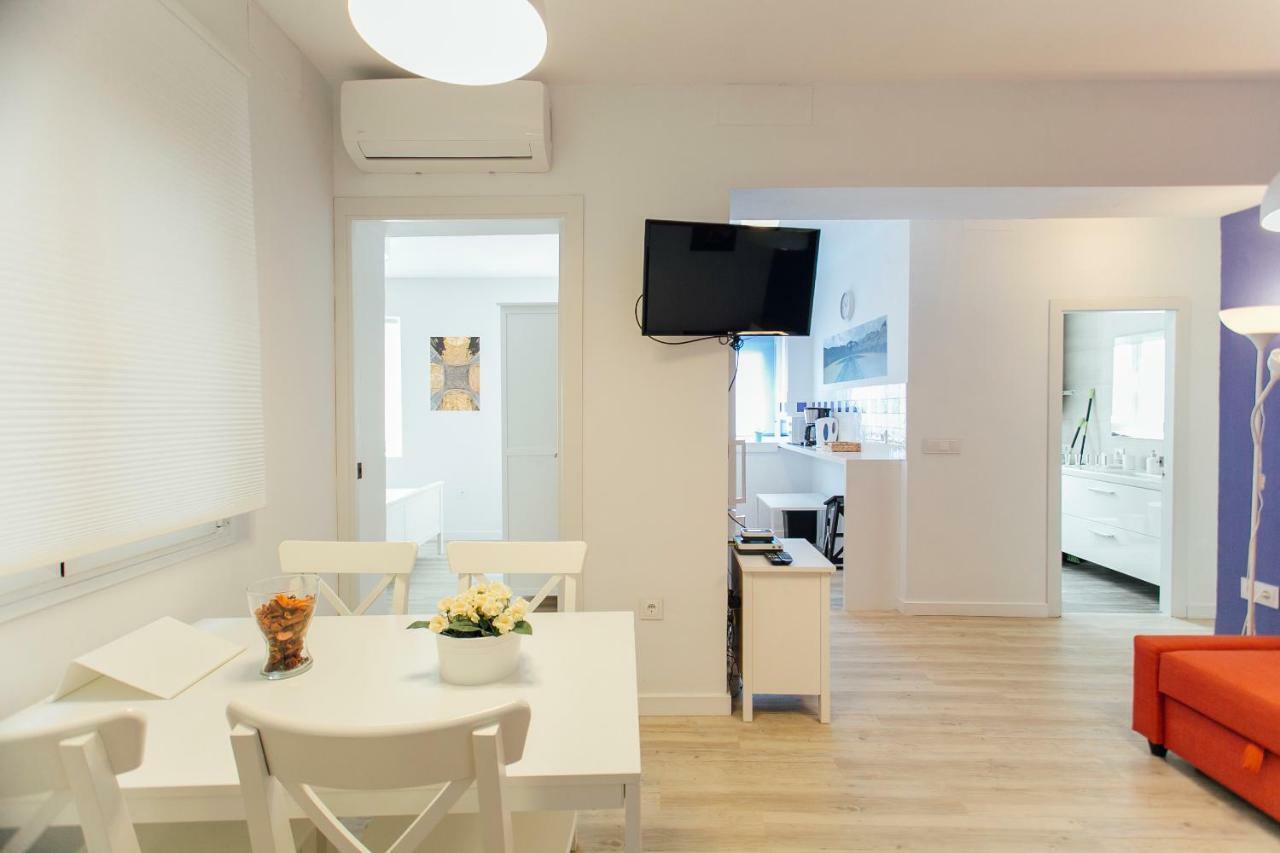 Colorful And Diaphanous- 3Bd 1Bth - Peral Sevilla Buitenkant foto