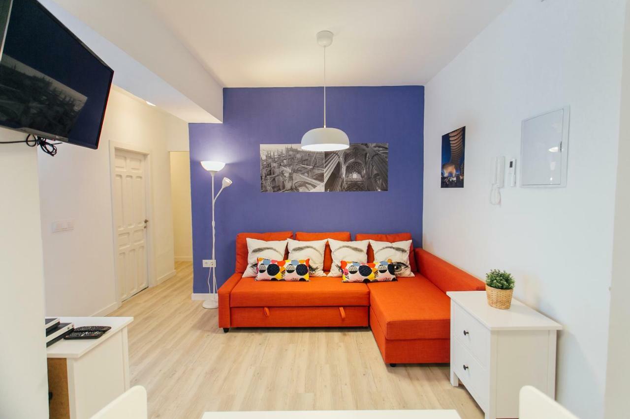 Colorful And Diaphanous- 3Bd 1Bth - Peral Sevilla Buitenkant foto